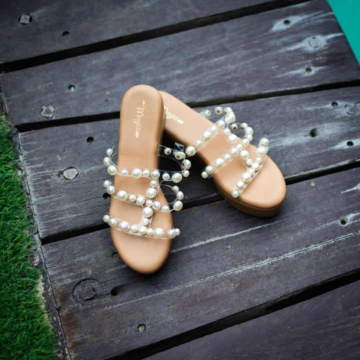 Pearl Pillow Wedges